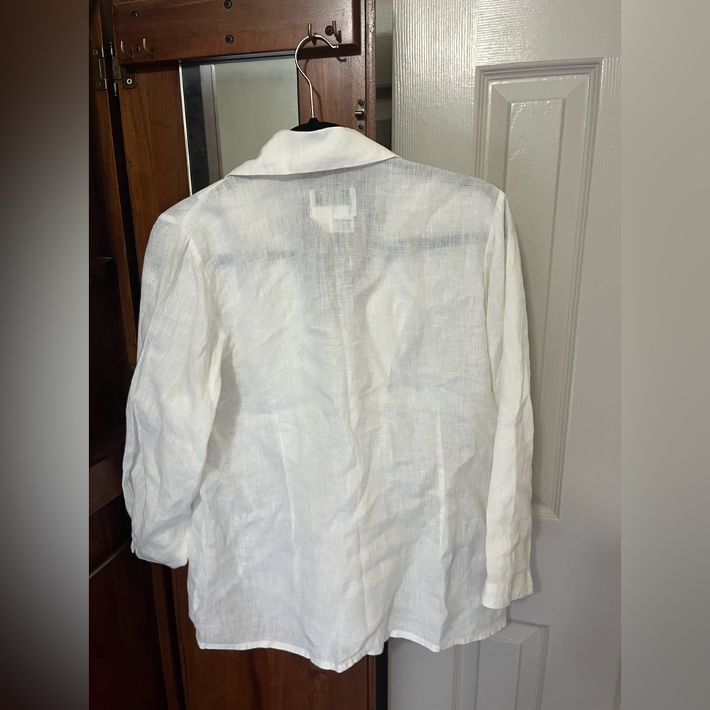 Linen button down - Picture 2 of 6